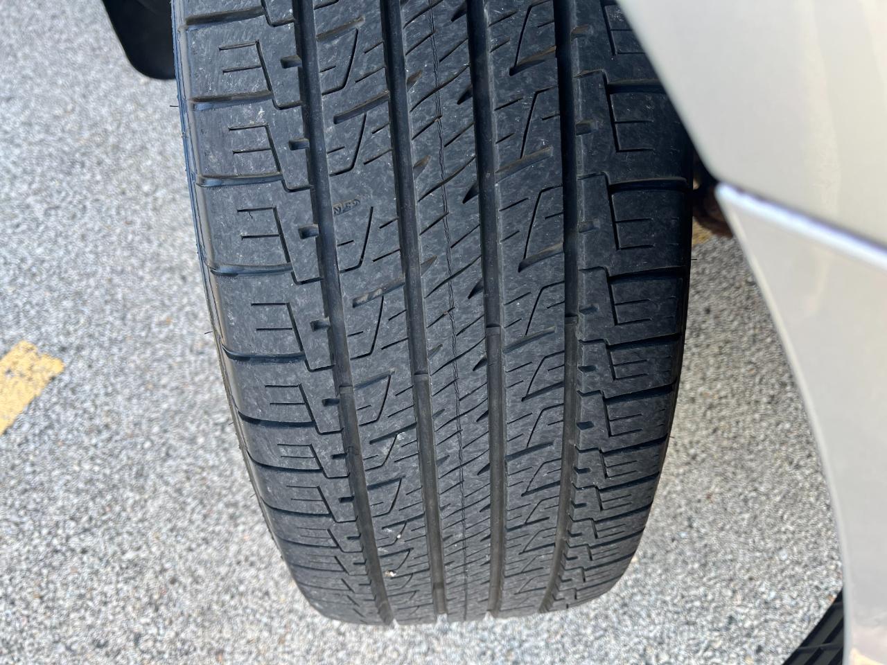 Toyota Highlander Hybrid 4WD 2010