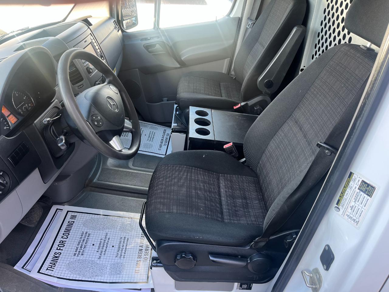 Mercedes-Benz Sprinter 2500 144-in. WB 2015