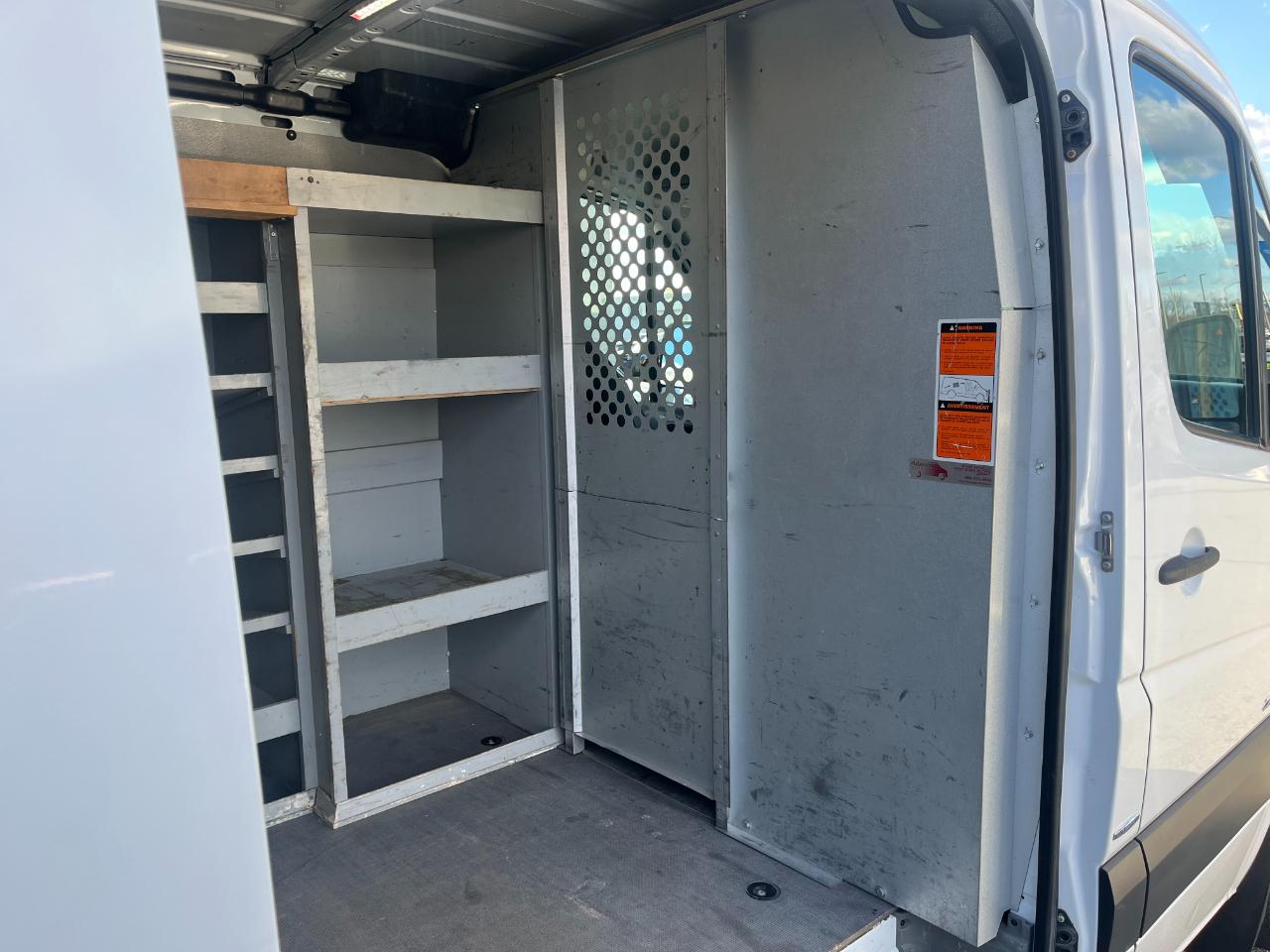 Mercedes-Benz Sprinter 2500 144-in. WB 2015