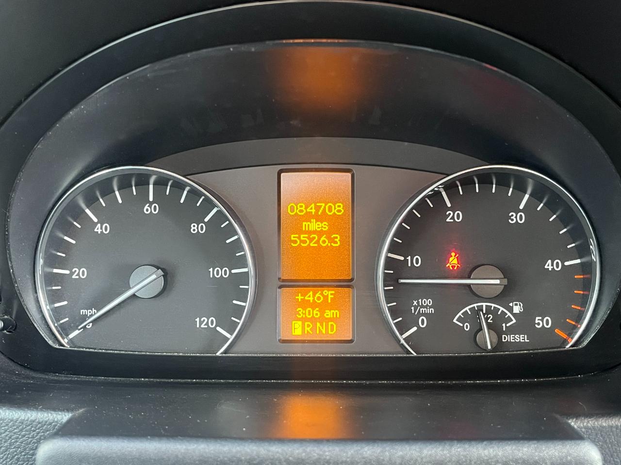 Mercedes-Benz Sprinter 2500 144-in. WB 2015