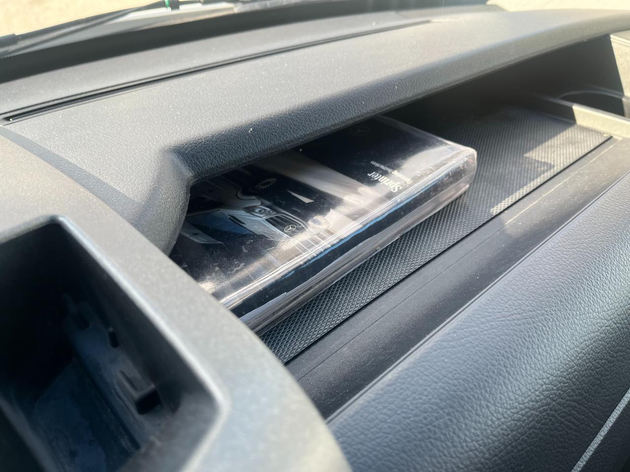 Mercedes-Benz Sprinter 2500 144-in. WB 2015