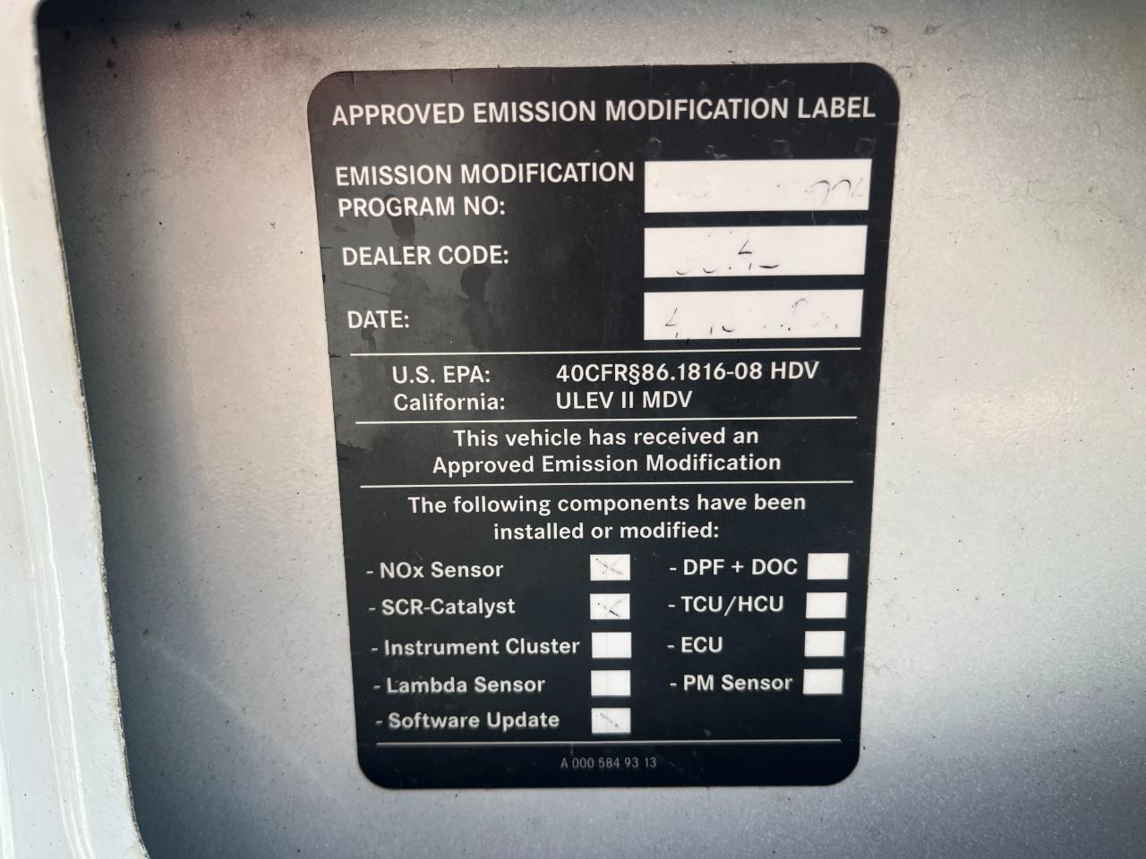 Mercedes-Benz Sprinter 2500 144-in. WB 2015