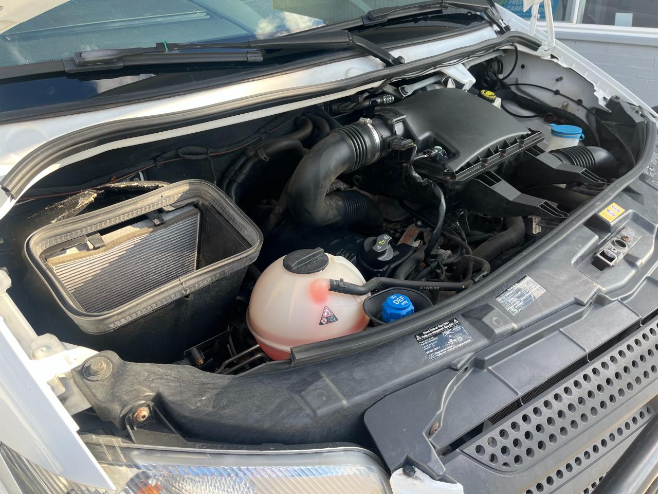 Mercedes-Benz Sprinter 2500 144-in. WB 2015