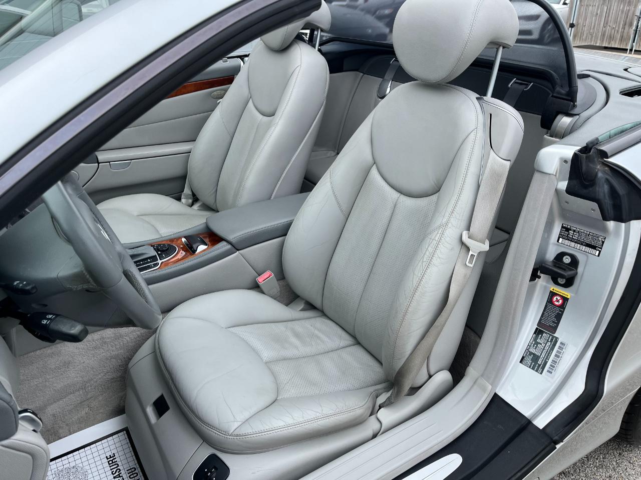 Mercedes-Benz SL-Class SL500 2005