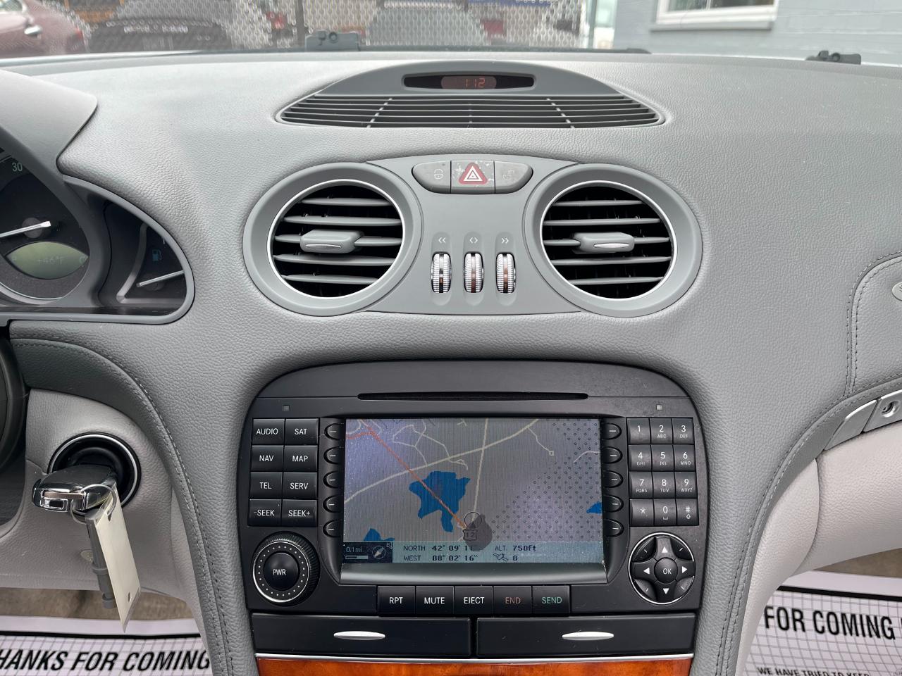 Mercedes-Benz SL-Class SL500 2005