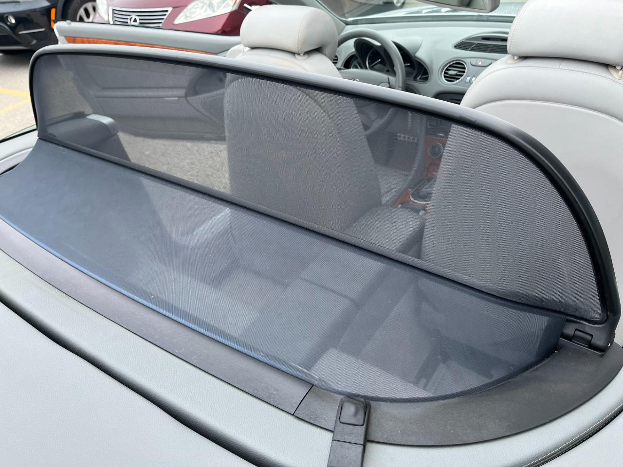 Mercedes-Benz SL-Class SL500 2005