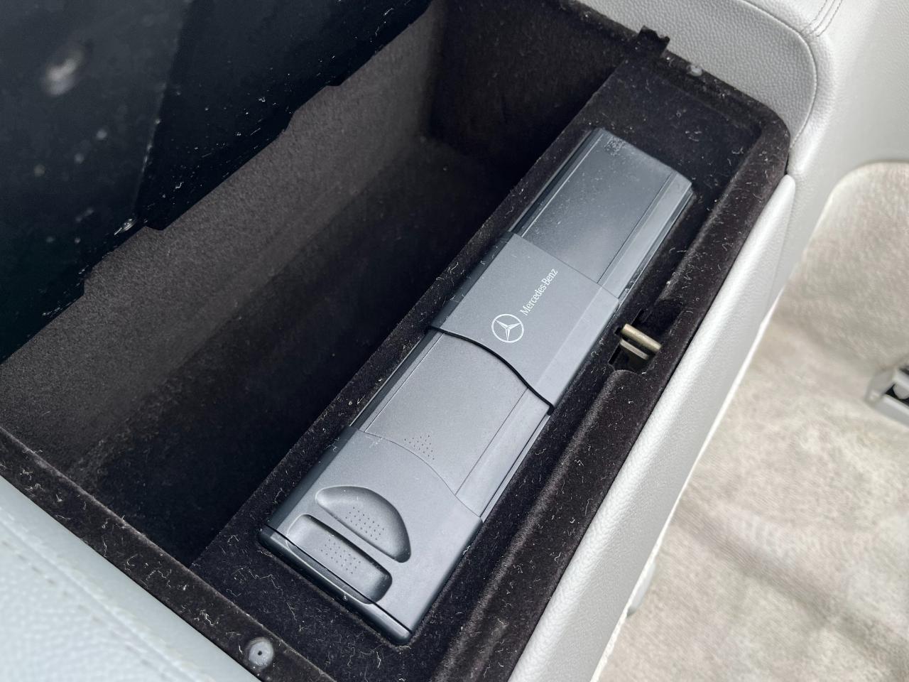 Mercedes-Benz SL-Class SL500 2005