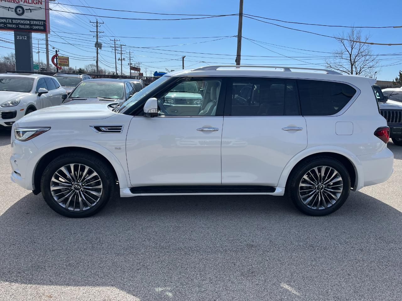 Infiniti QX80 4WD 2018