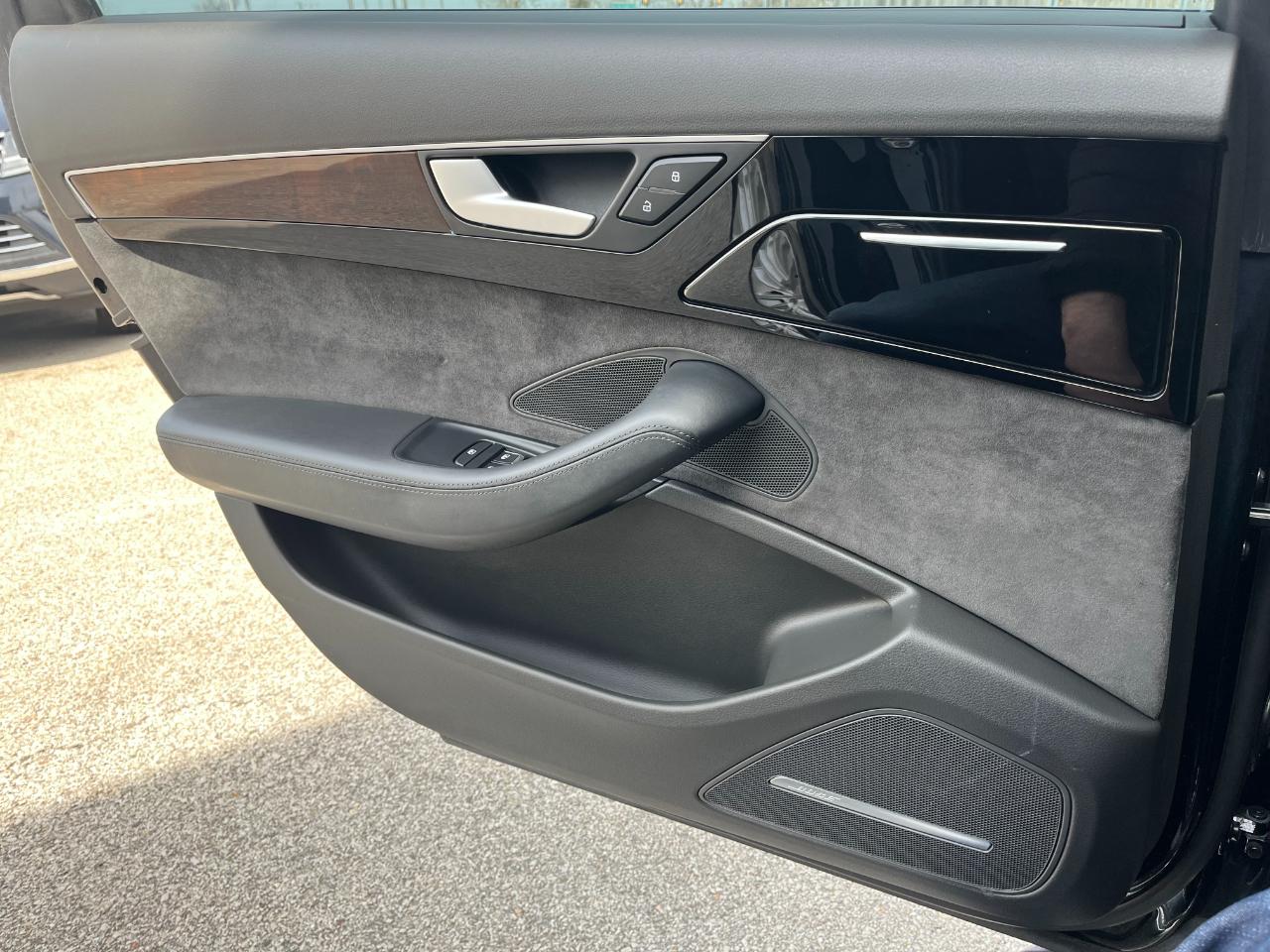 Audi A8 L TDI quattro 2015