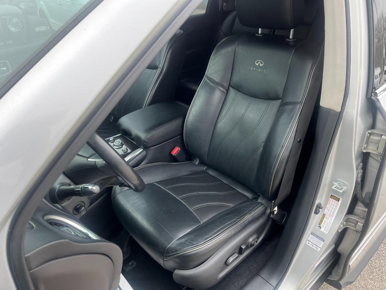 Infiniti QX60 Base AWD 2014