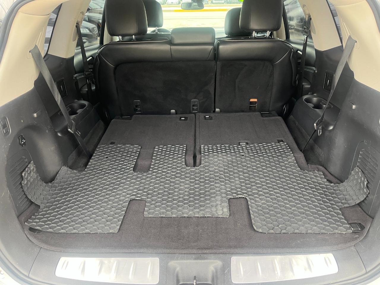 Infiniti QX60 Base AWD 2014