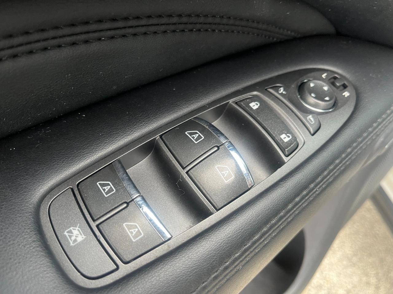 Infiniti QX60 Base AWD 2014