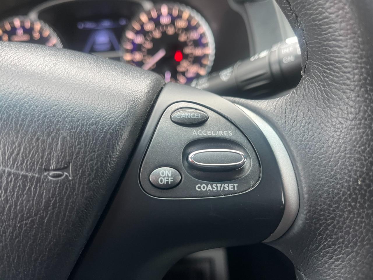 Infiniti QX60 Base AWD 2014