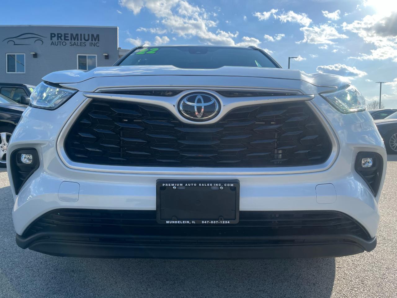 Toyota Highlander XLE AWD V6 2022