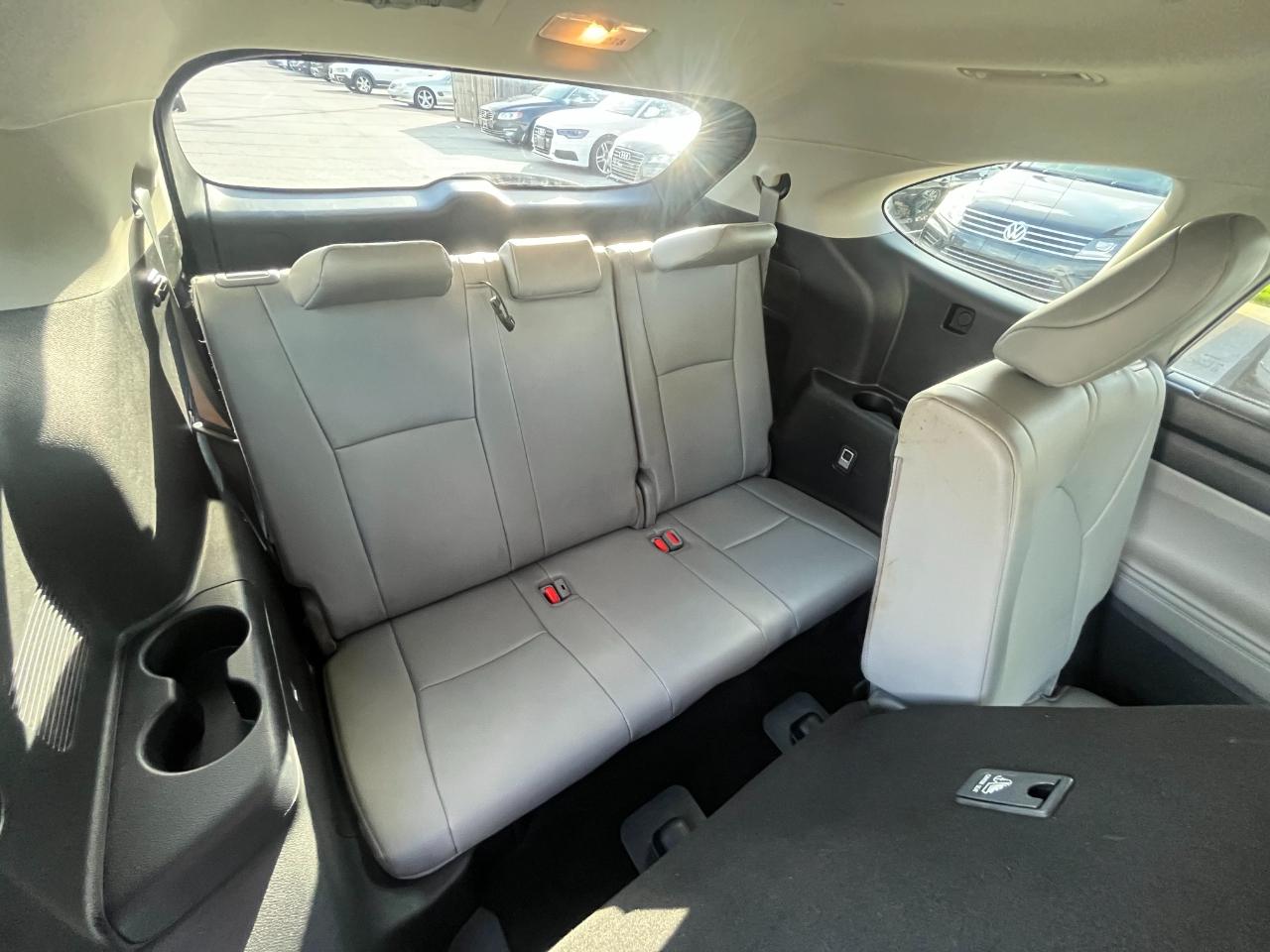 Toyota Highlander XLE AWD V6 2022