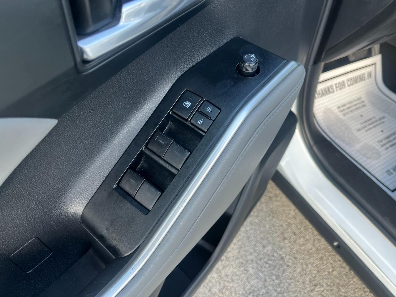 Toyota Highlander XLE AWD V6 2022