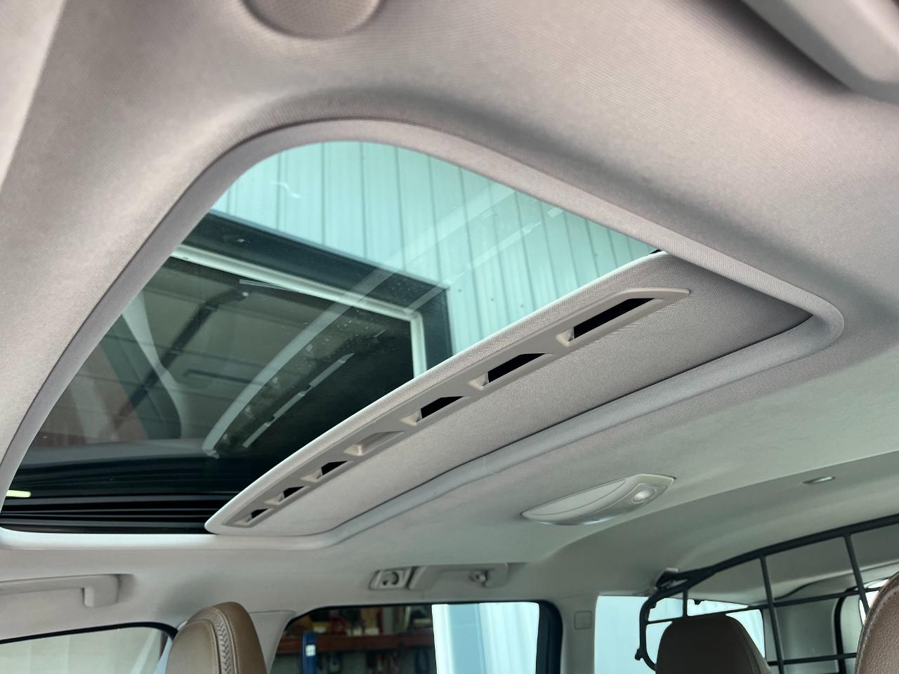 Volvo XC70 2015.5 AWD 4dr Wgn T6 2015