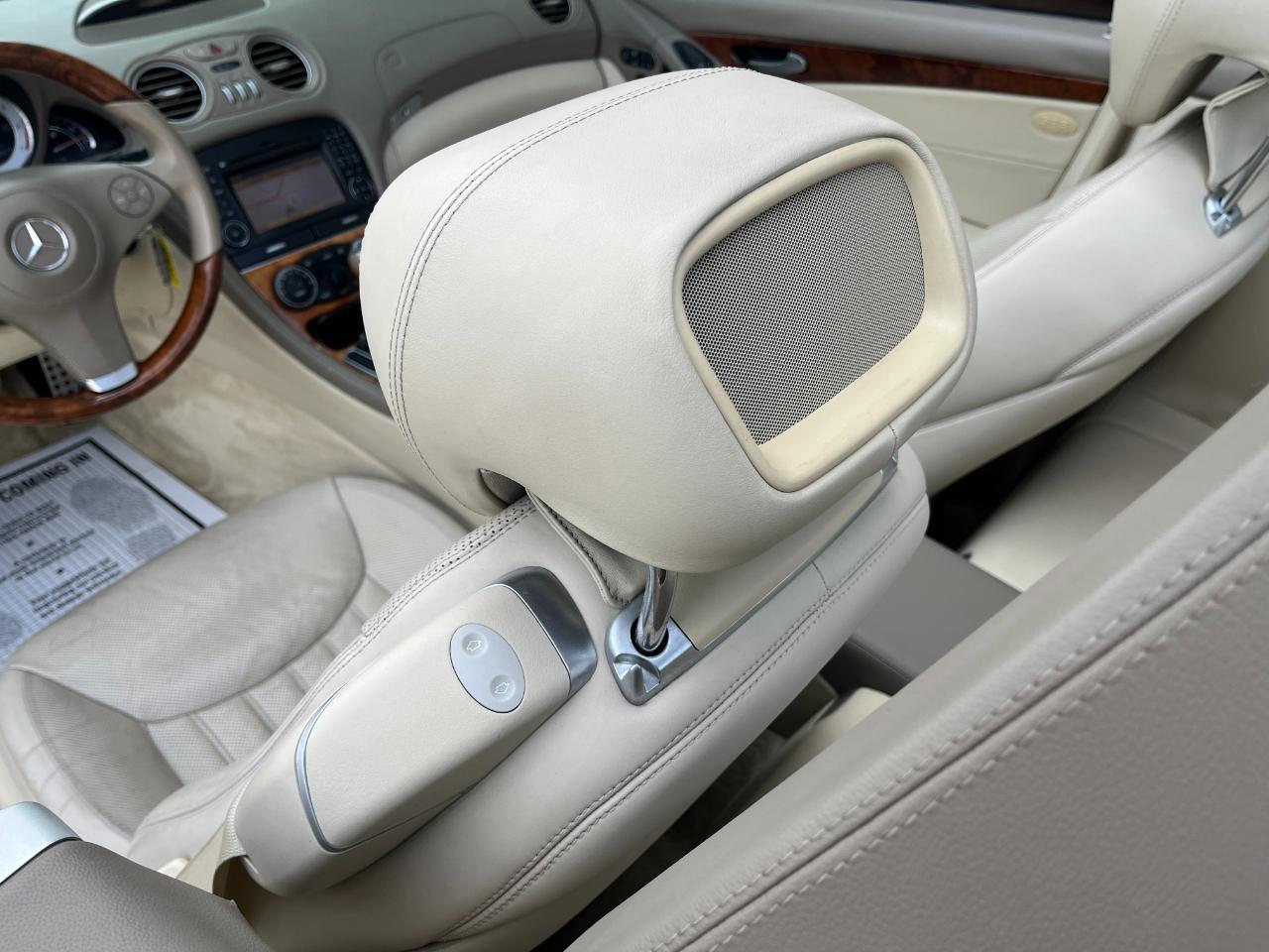 Mercedes-Benz SL-Class SL550 2009