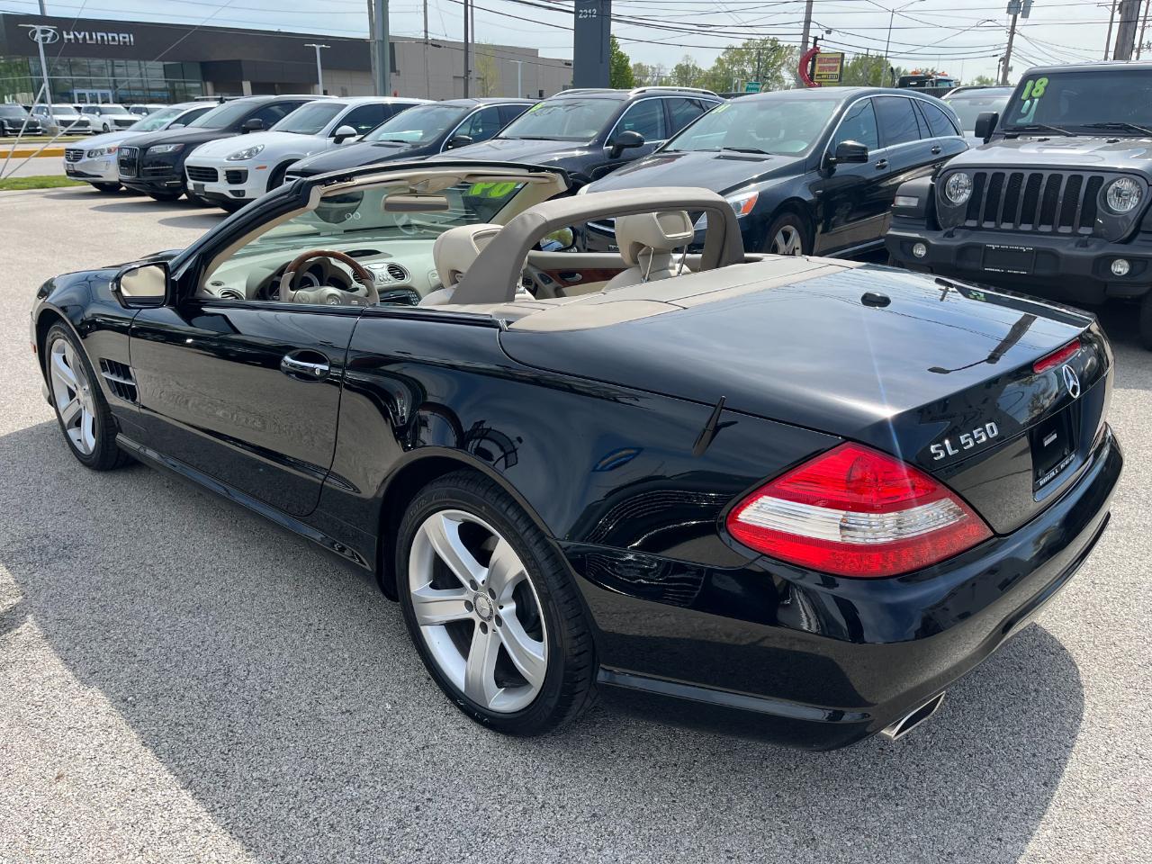 Mercedes-Benz SL-Class SL550 2009