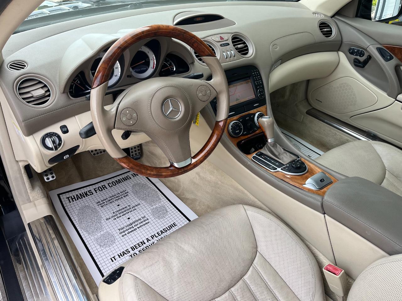 Mercedes-Benz SL-Class SL550 2009