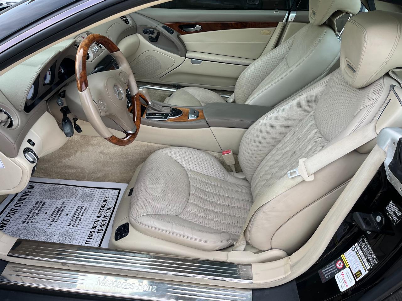 Mercedes-Benz SL-Class SL550 2009