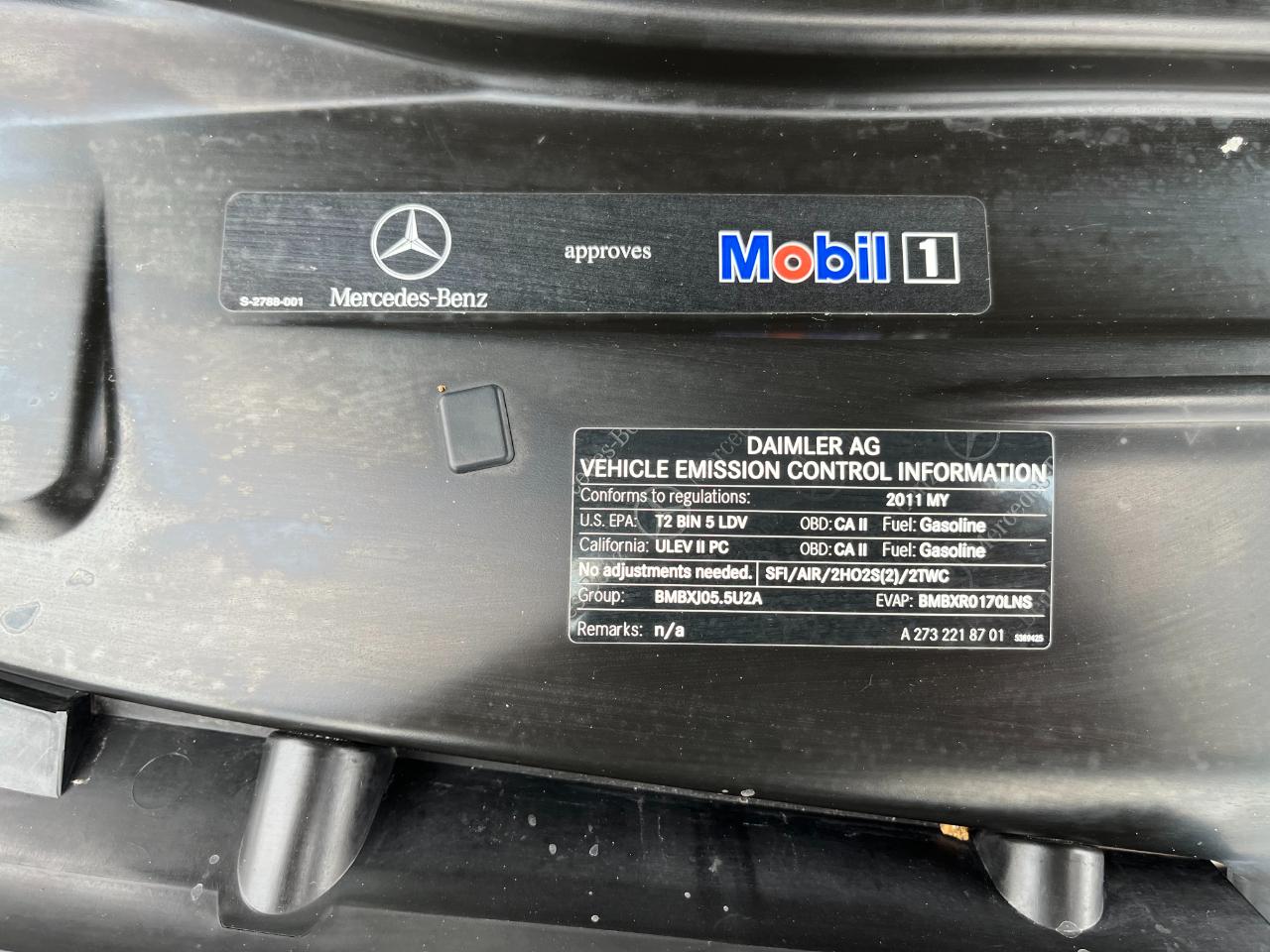 Mercedes-Benz S-Class S550 4-MATIC 2011