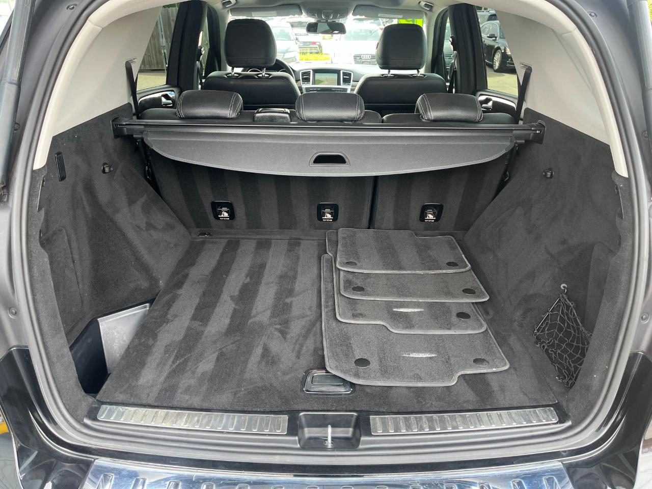 Mercedes-Benz M-Class ML350 BlueTEC 2013