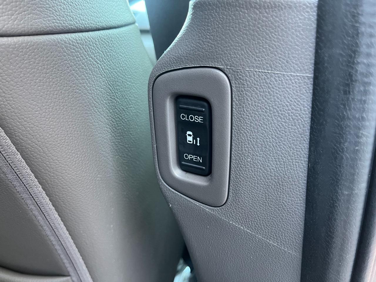 Honda Odyssey Touring Elite 2014