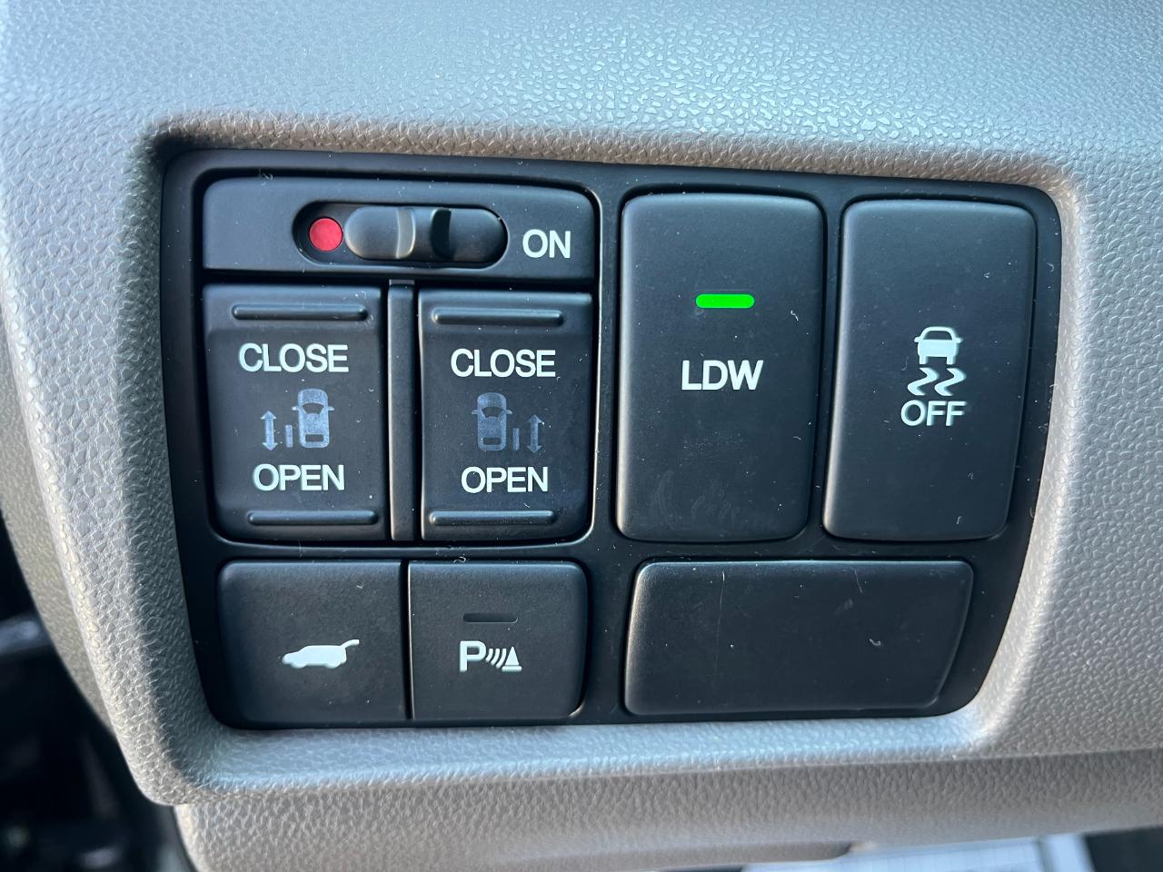 Honda Odyssey Touring Elite 2014