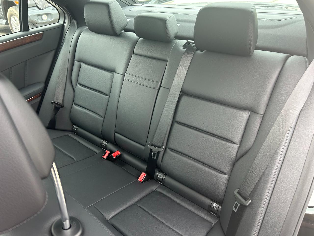 Mercedes-Benz E-Class E350 BlueTEC Sedan 2013