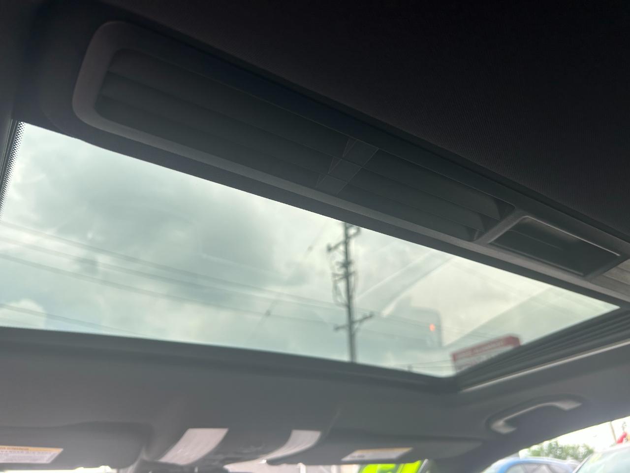 Mercedes-Benz E-Class E350 BlueTEC Sedan 2013