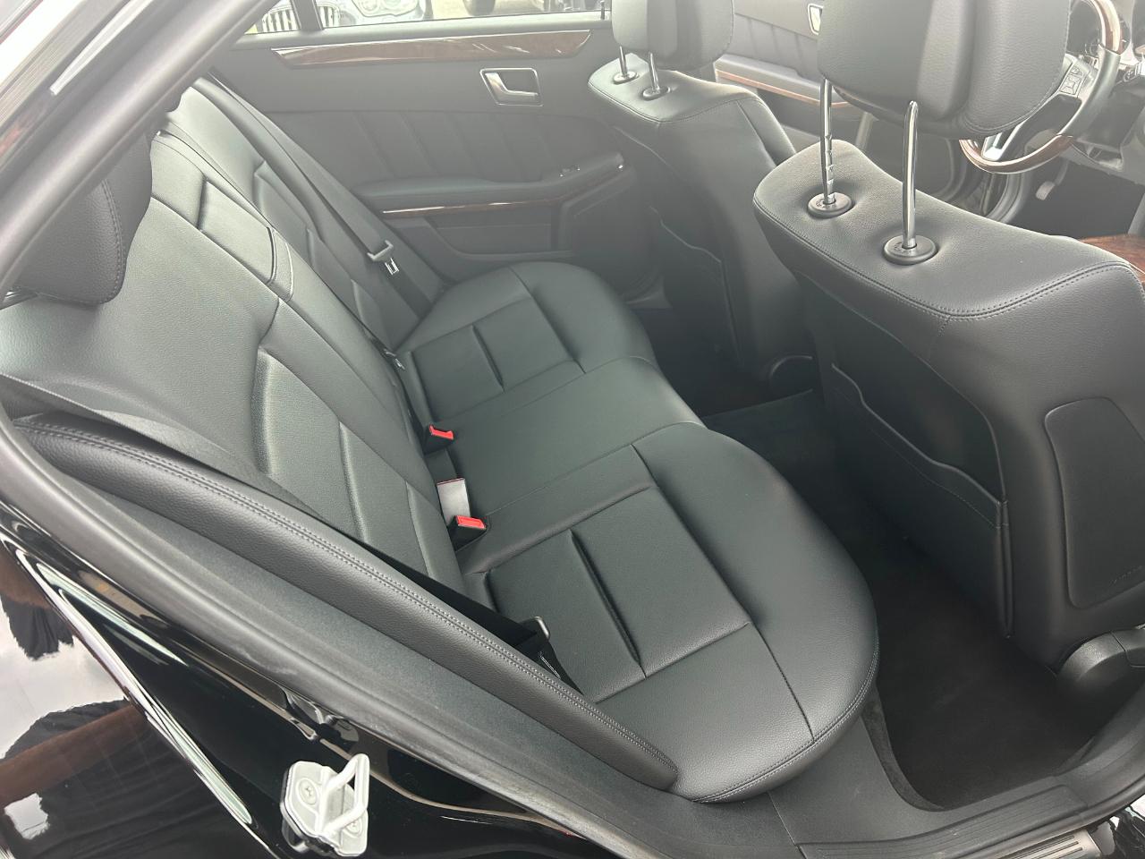 Mercedes-Benz E-Class E350 BlueTEC Sedan 2013