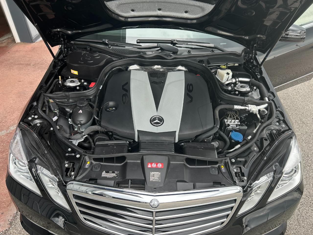 Mercedes-Benz E-Class E350 BlueTEC Sedan 2013