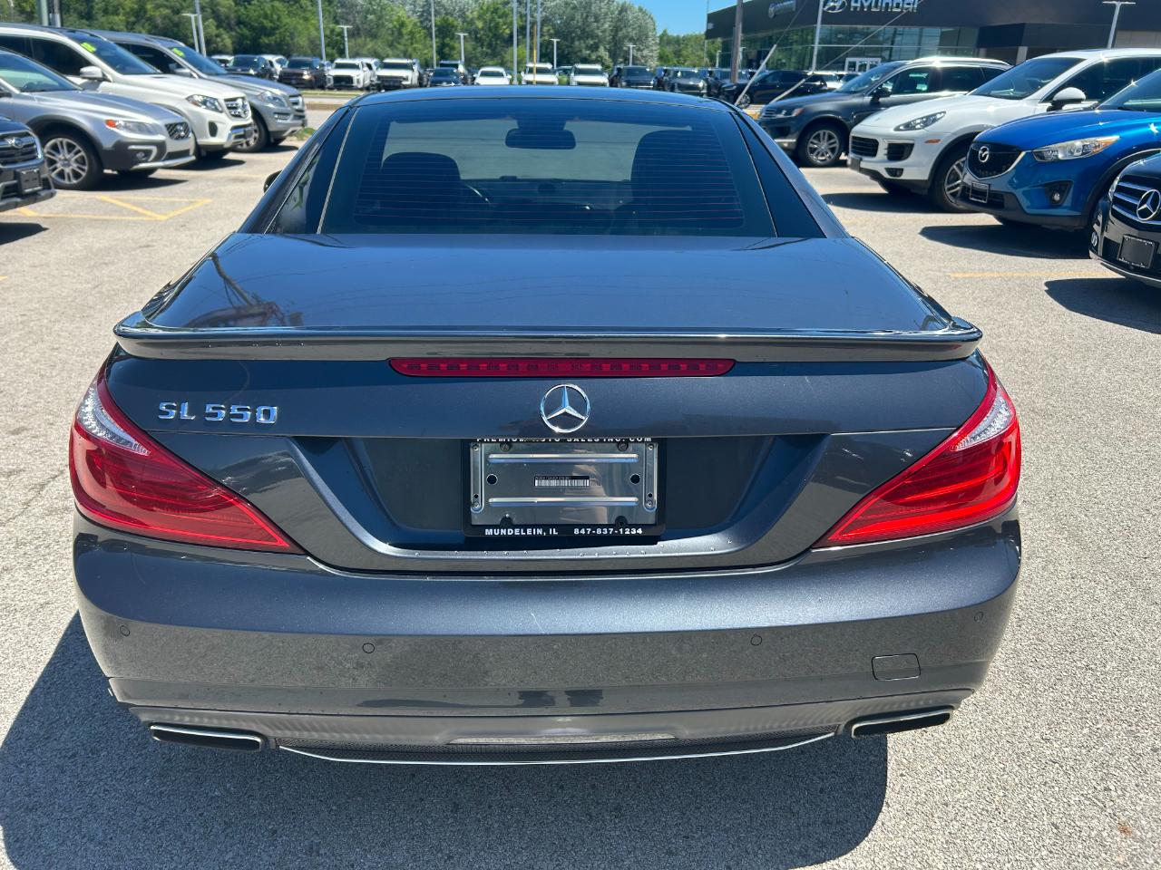 Mercedes-Benz SL-Class SL550R 2013