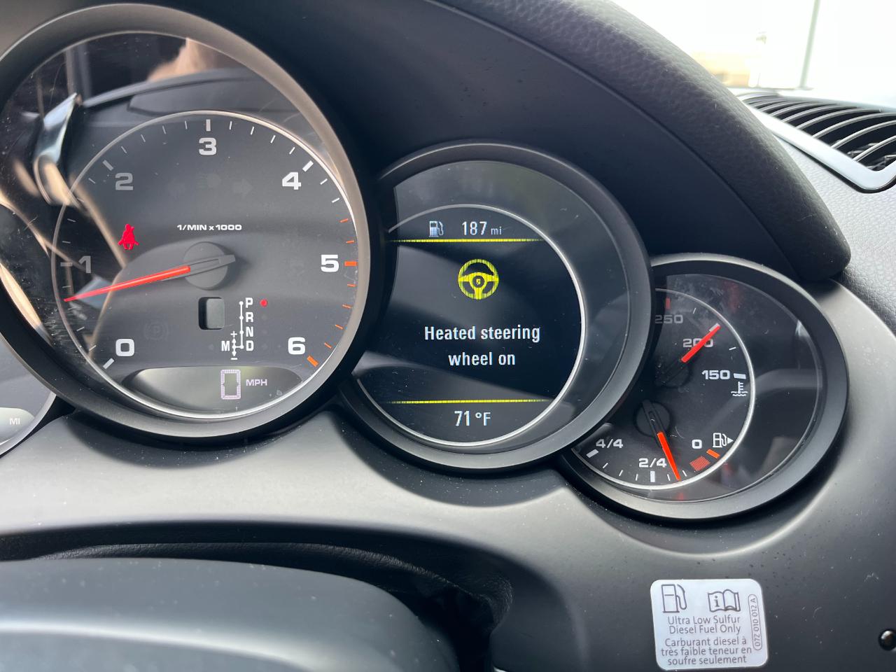 Porsche Cayenne AWD 4dr Diesel Platinum Edition 2014