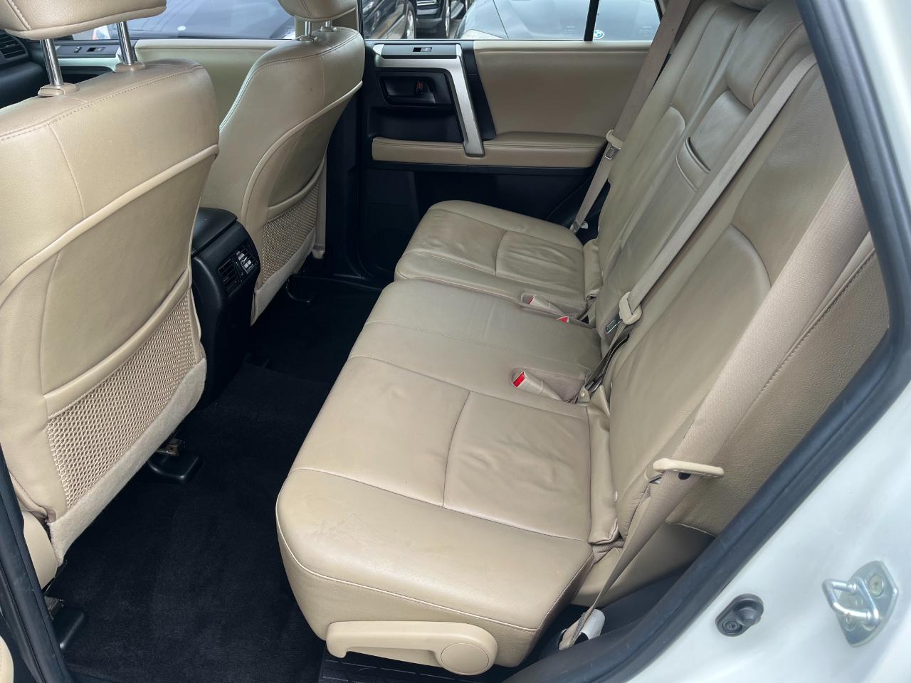 Toyota 4Runner 4WD 4dr V6 Limited (Natl) 2013