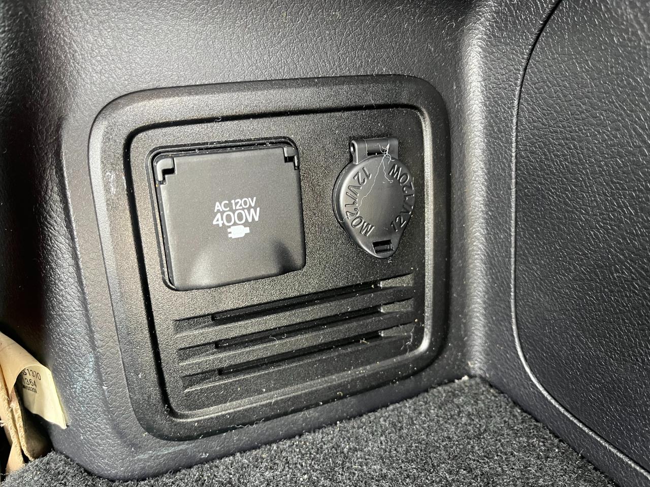 Toyota 4Runner 4WD 4dr V6 Limited (Natl) 2013