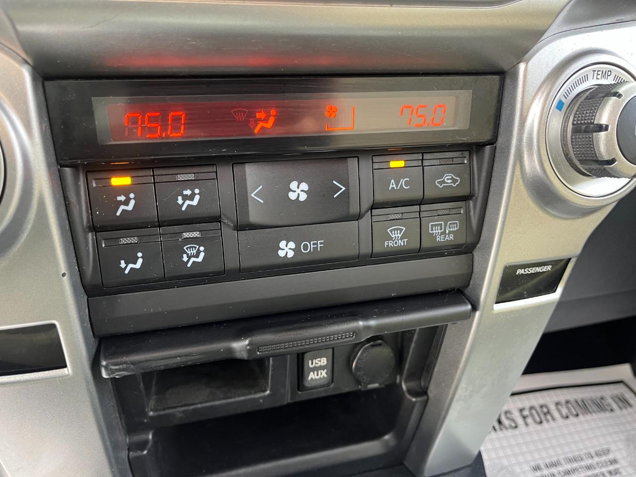 Toyota 4Runner 4WD 4dr V6 Limited (Natl) 2013