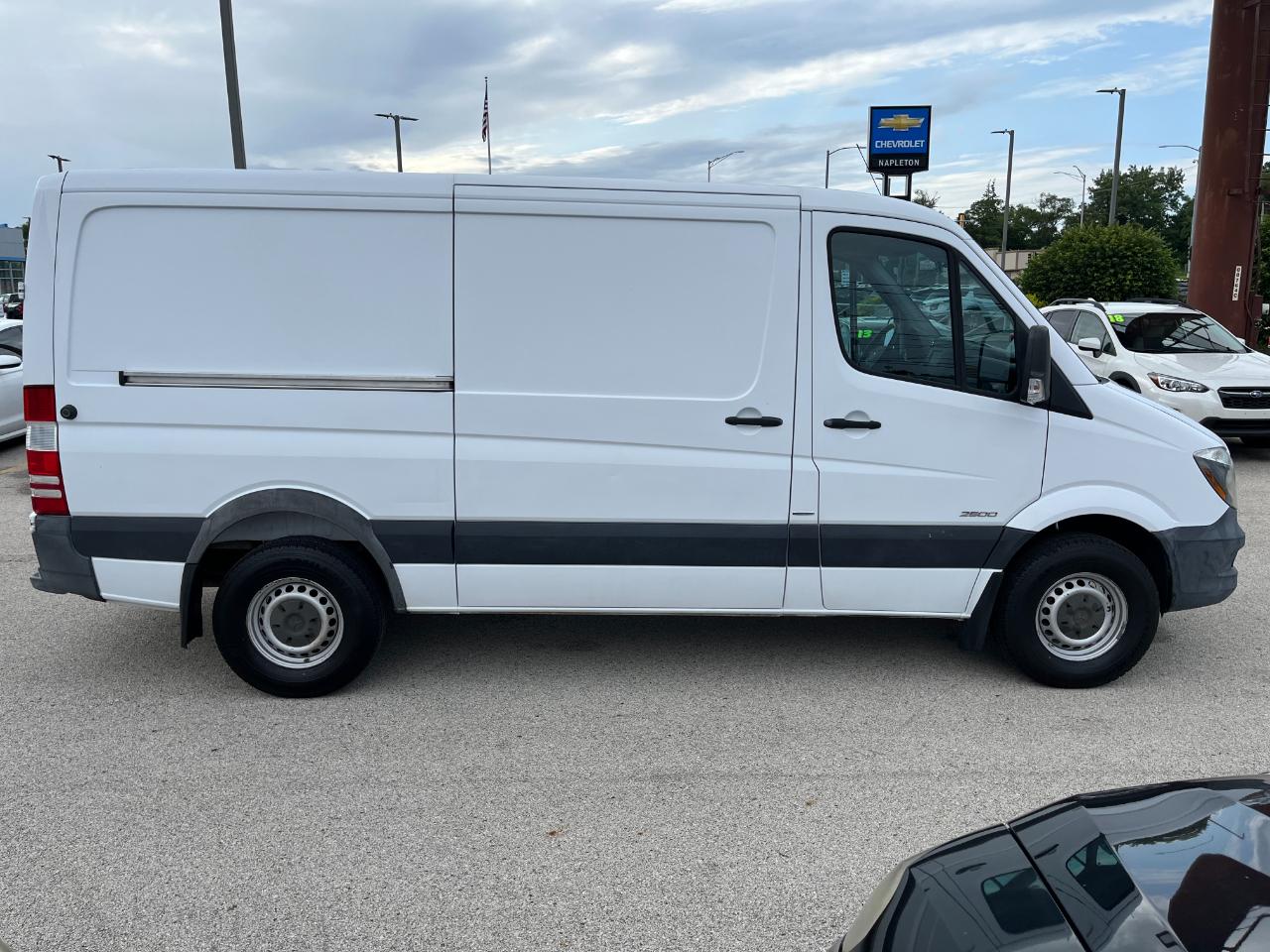 Mercedes-Benz Sprinter 2500 144-in. WB 2015