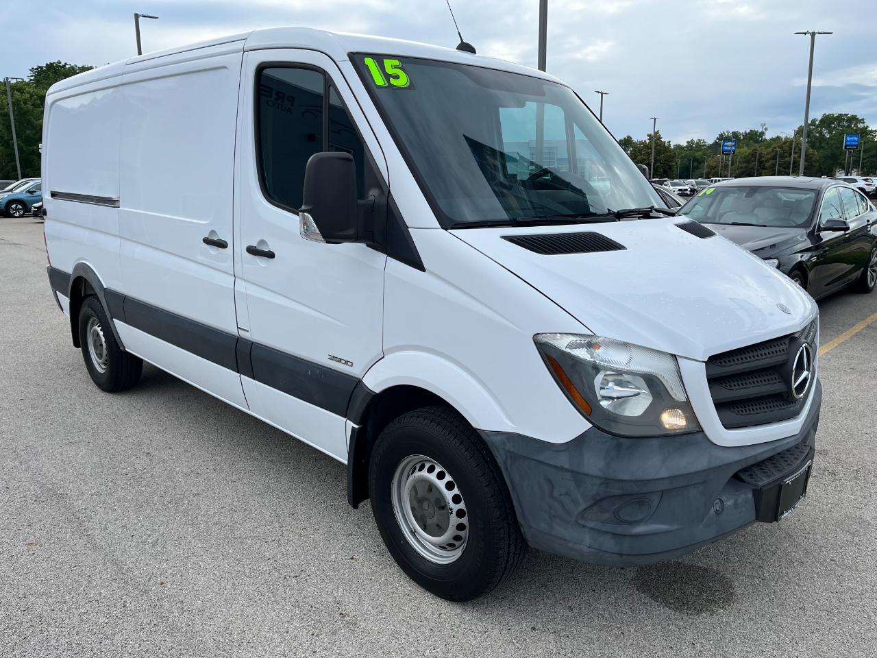 Mercedes-Benz Sprinter 2500 144-in. WB 2015