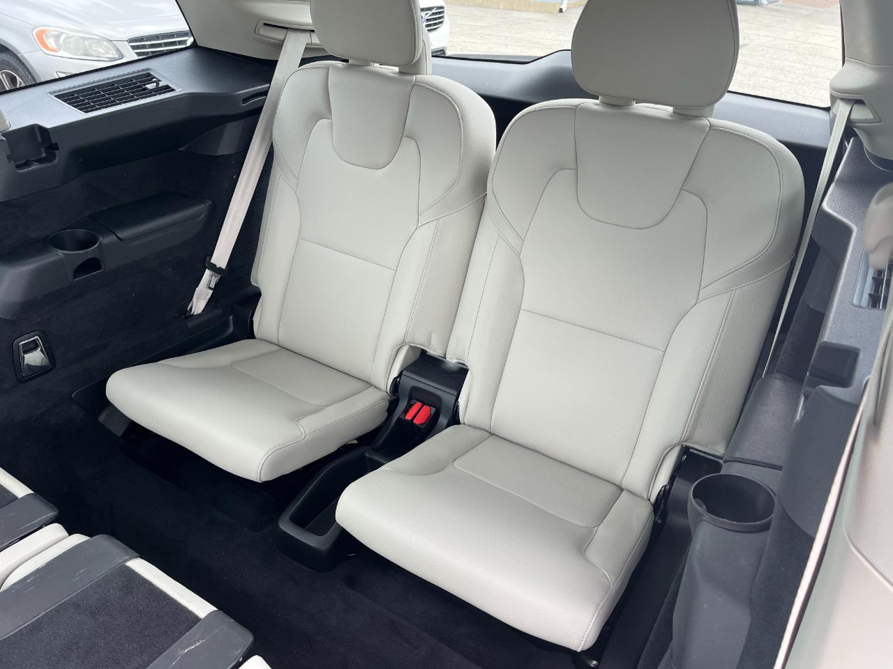 Volvo XC90 T6 Momentum AWD 2019