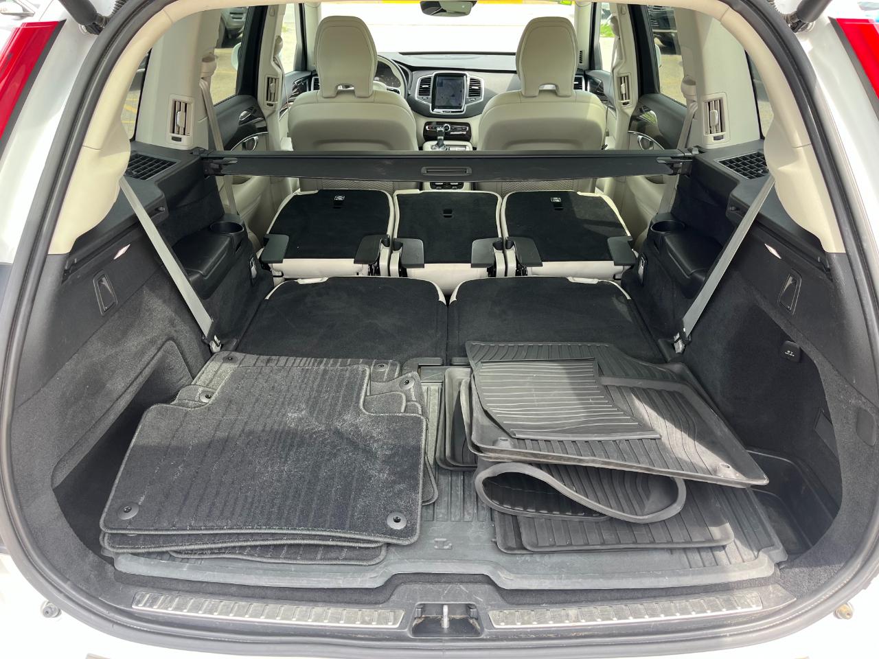 Volvo XC90 T6 Momentum AWD 2019