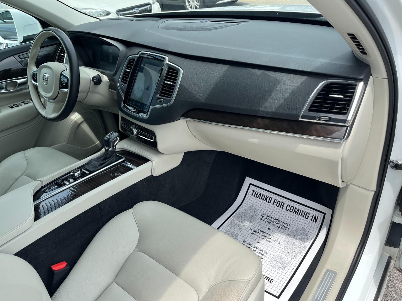 Volvo XC90 T6 Momentum AWD 2019