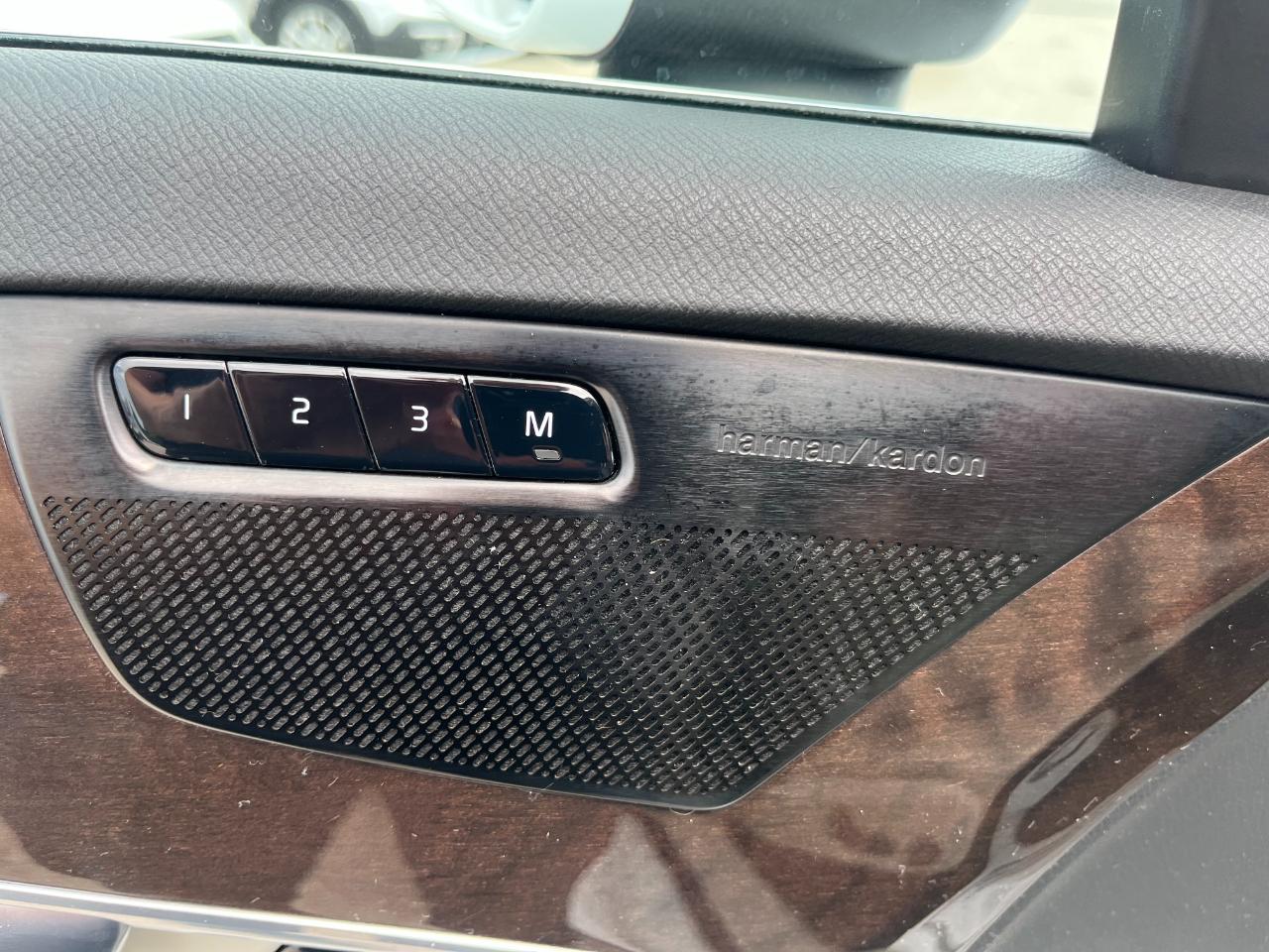 Volvo XC90 T6 Momentum AWD 2019
