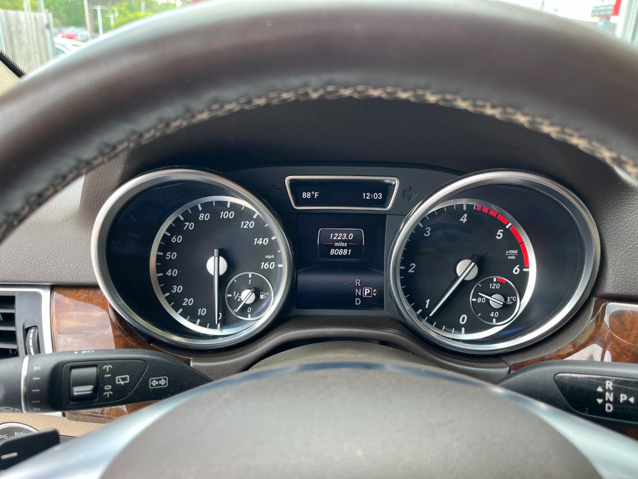 Mercedes-Benz M-Class ML250 BlueTEC 4MATIC 2015