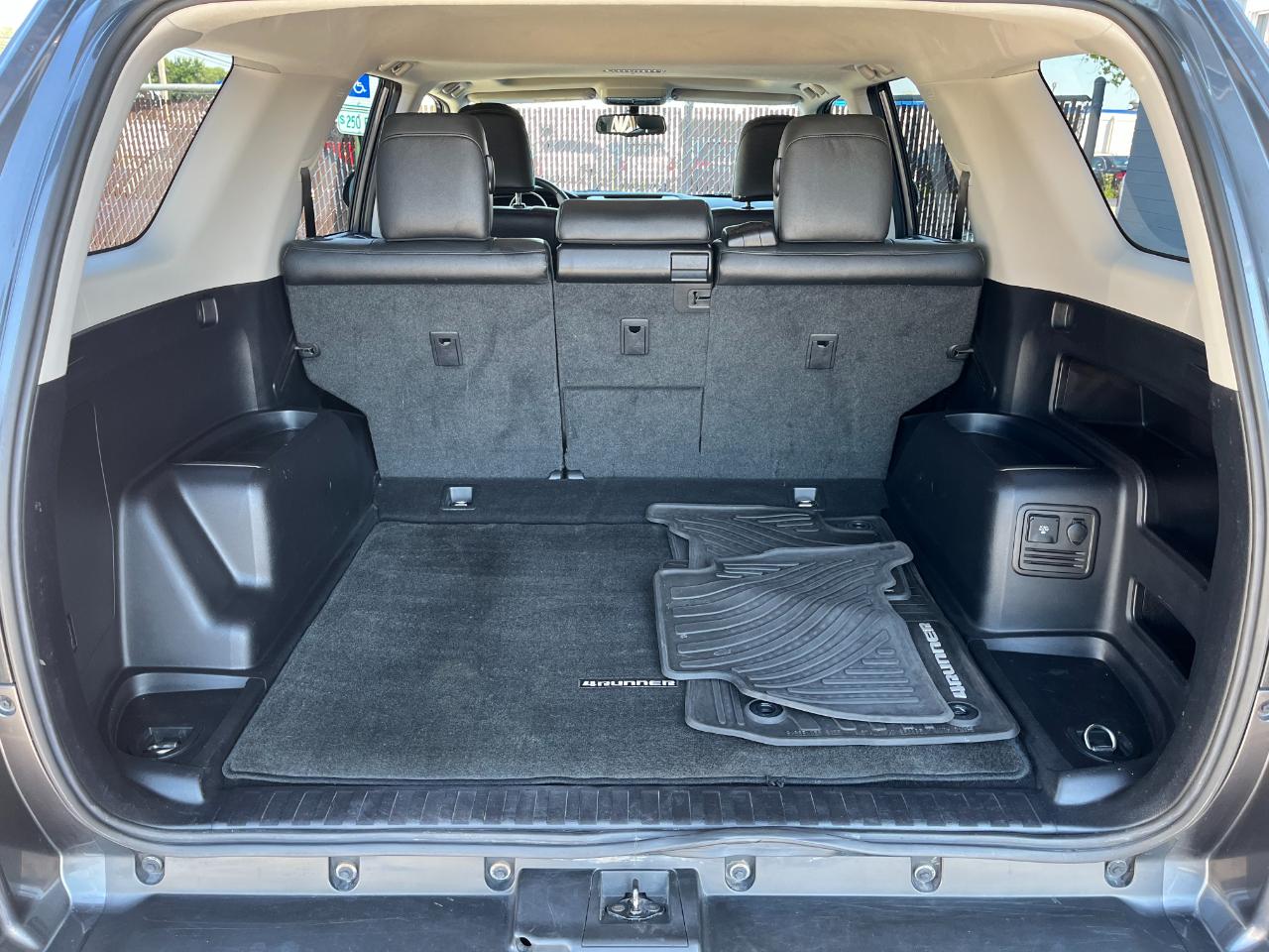 Toyota 4Runner SR5 4WD 2013