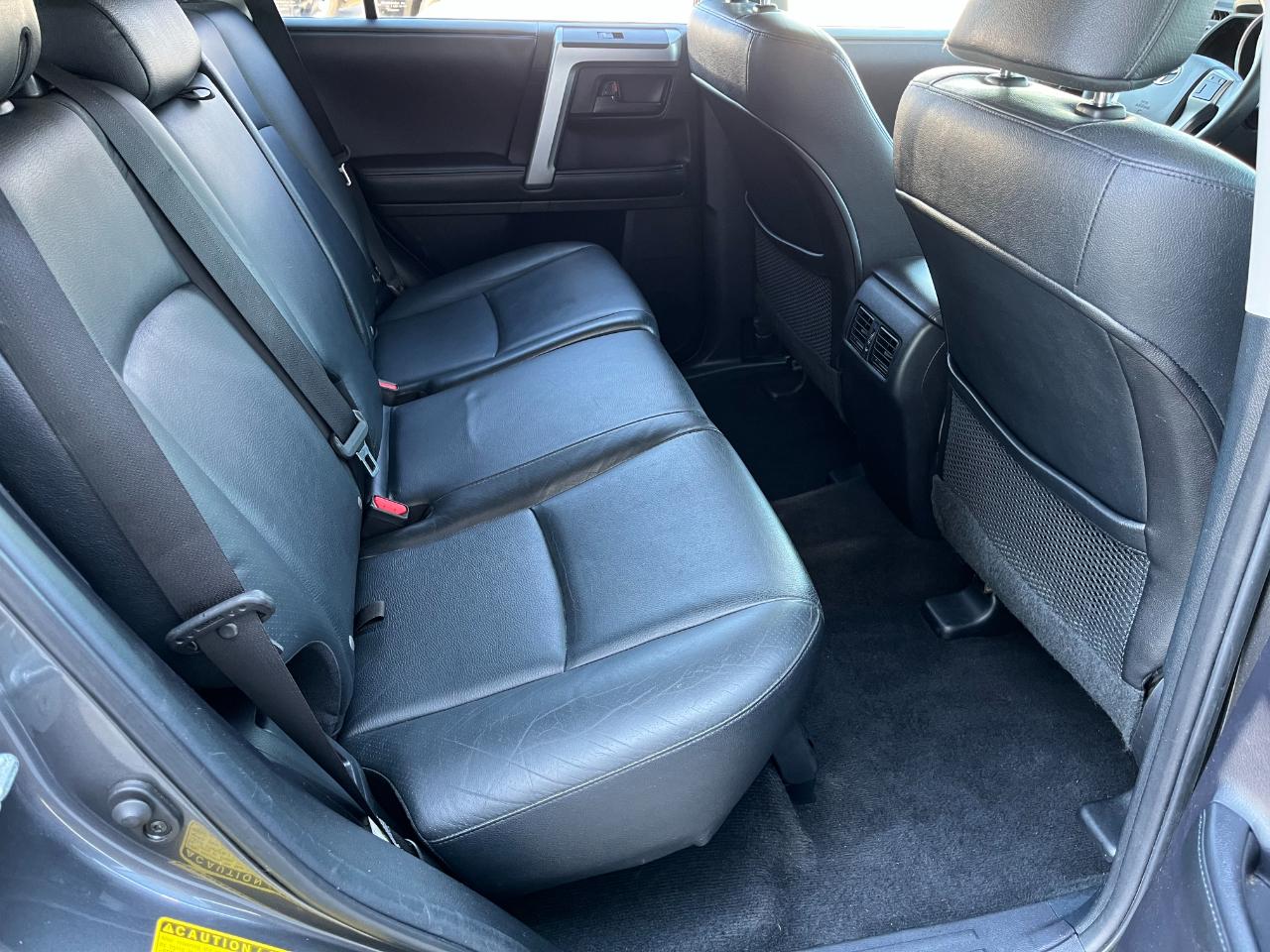 Toyota 4Runner SR5 4WD 2013