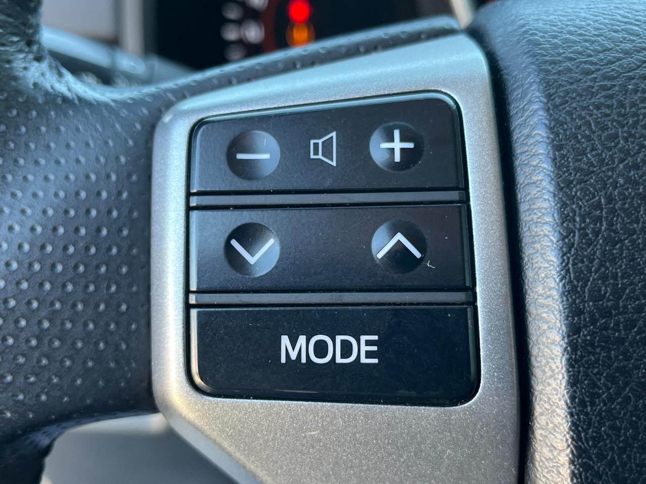 Toyota 4Runner SR5 4WD 2013