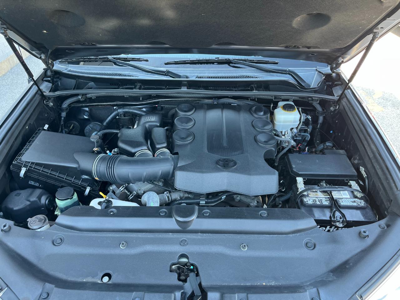 Toyota 4Runner SR5 4WD 2013