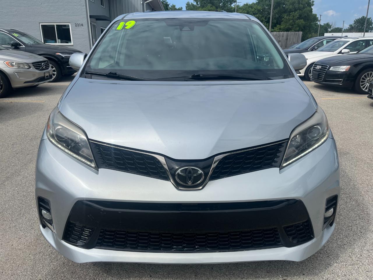 Toyota Sienna SE 8-Passenger 2019